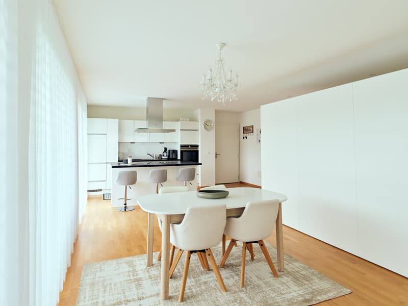 Très grand et beau 3.5 pièces avec terrasse dans un cadre paisible (2)