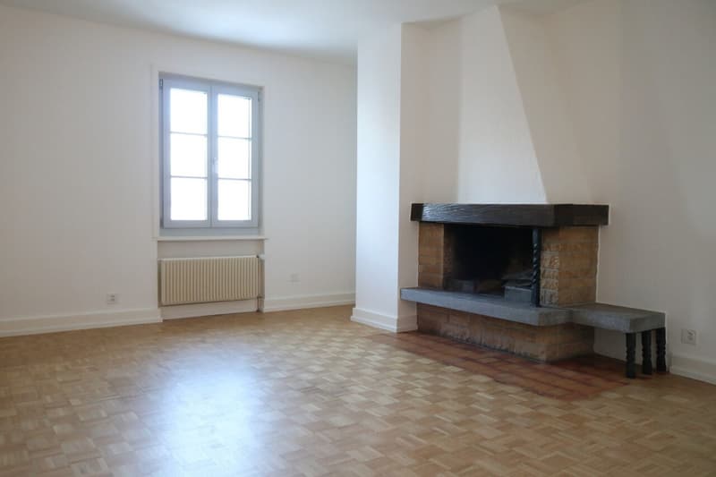 Bel appartement de 3,5 pièces en ville de Romont (2)