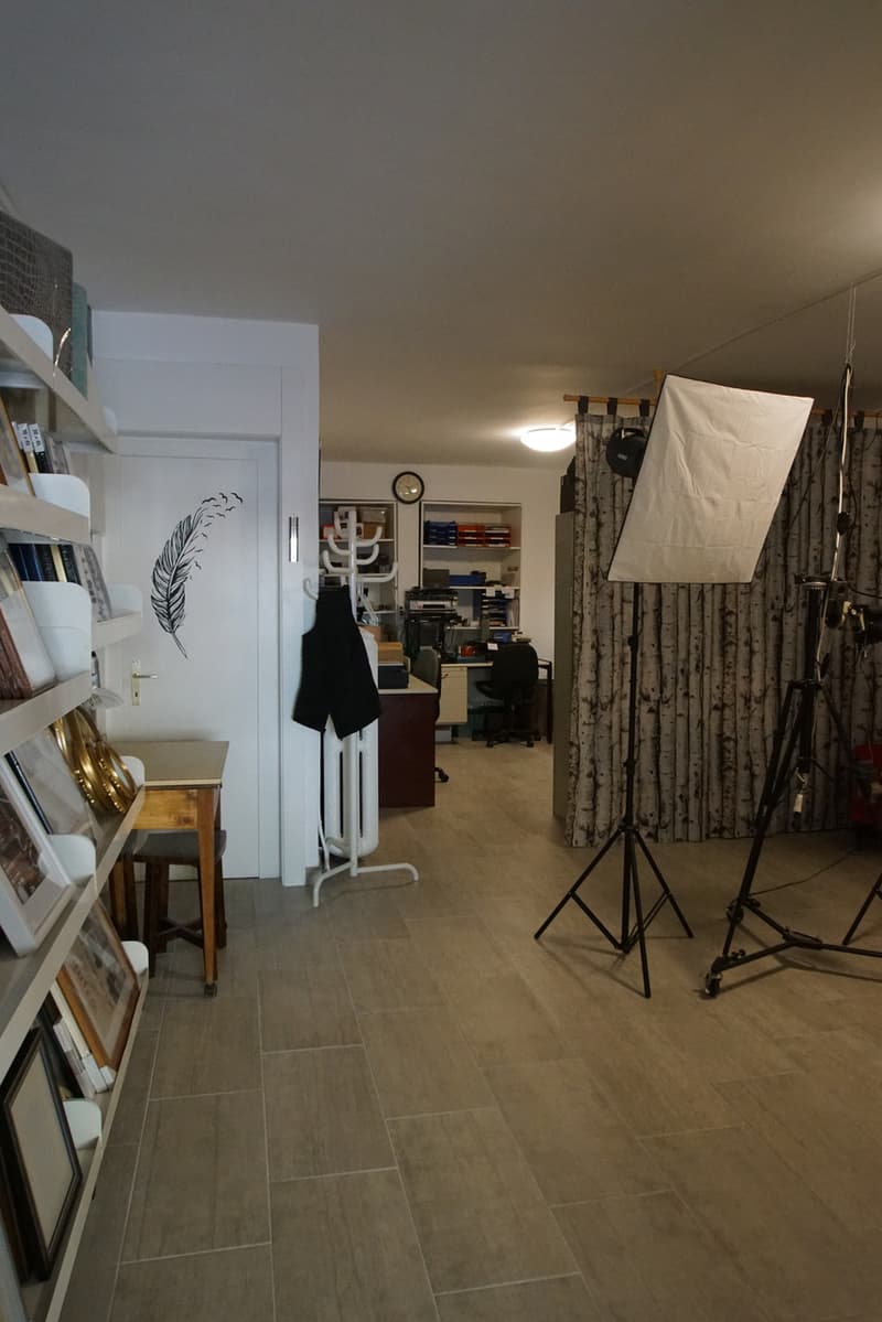 Local commercial avec vitrine dans le centre-ville (5)