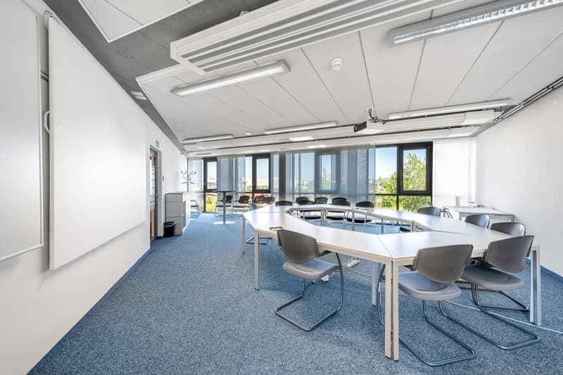 Bürohaus Inwilerried - wo Ideen Raum bekommen (3)
