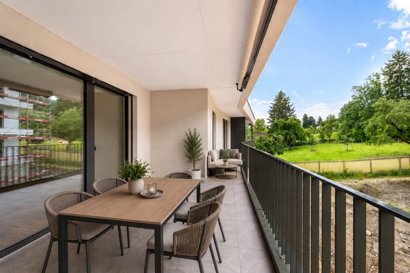 grosszügiger Balkon