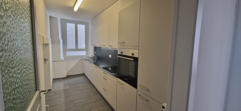 Bel appartement de 4 pièces en plein centre du Locle (1)