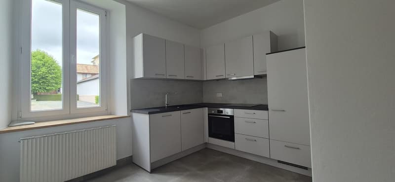 Magnifique appartement de 3,5 pièces à louer (1)