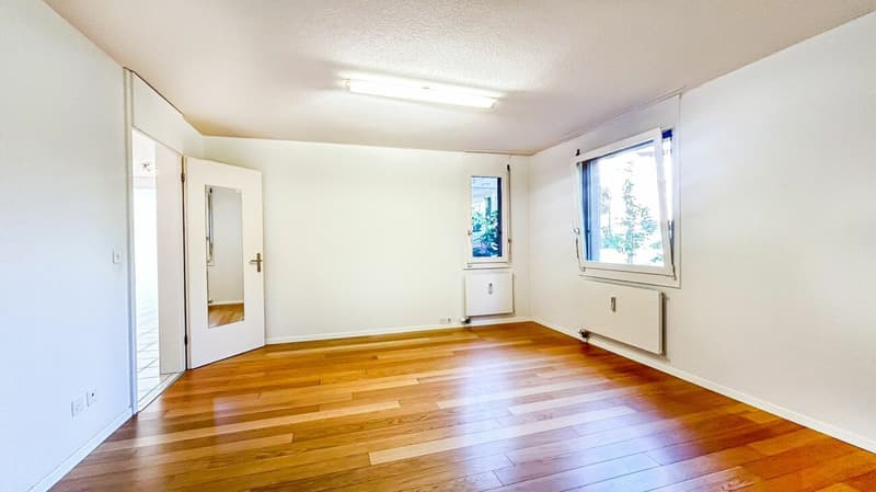 Wohnen im Erdgeschoss - Komfort mit Aussensitzplatz (10)