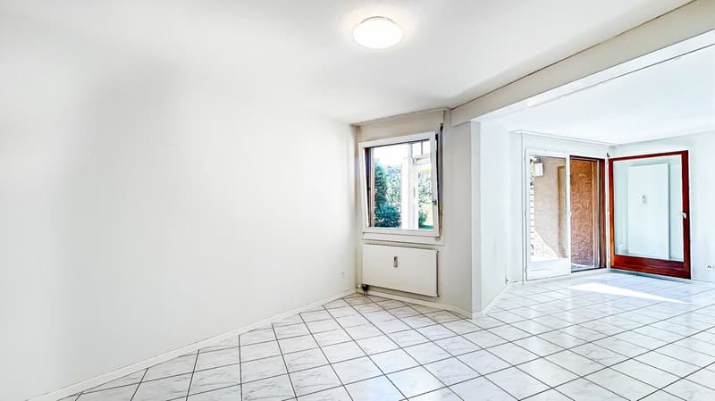 Wohnen im Erdgeschoss - Komfort mit Aussensitzplatz (6)