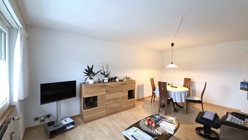 Wohnen in 3.5 Zimmerwohnung im obersten Geschoss mit Balkon (6)