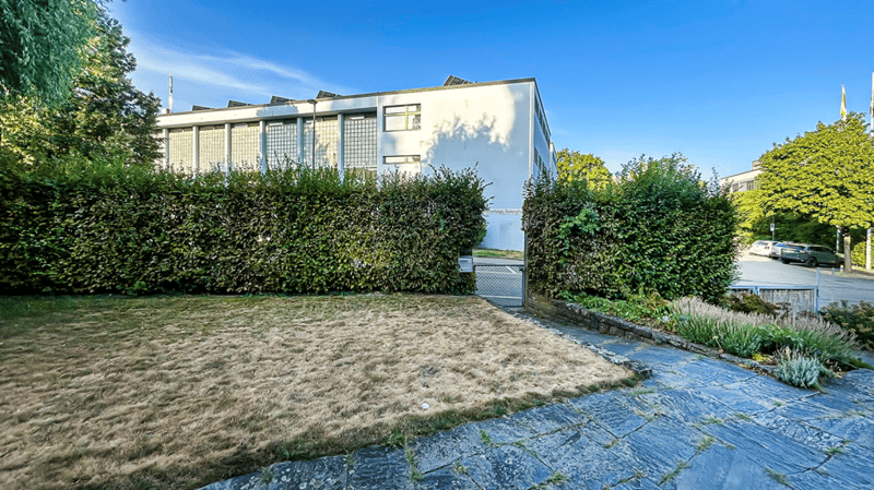 Doppeleinfamilienhaus - Wohnen mit Charme und Lebensqualität (5)