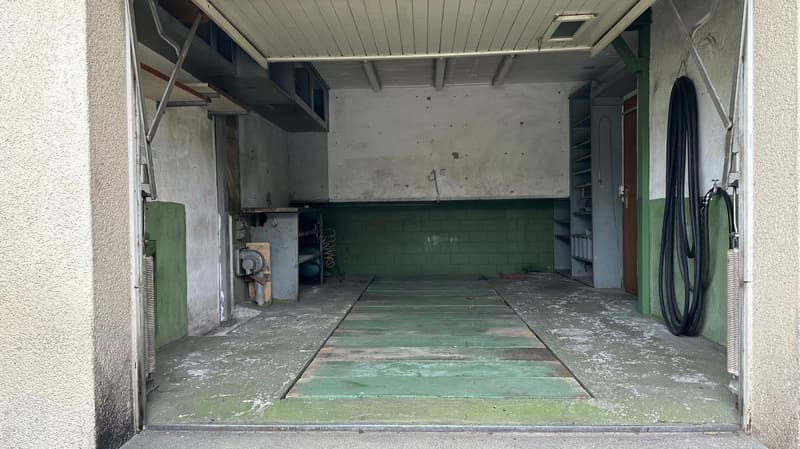 Eckhaus mit Potenzial & XXL-Garage – ideal für Handwerker und Sammler (46)