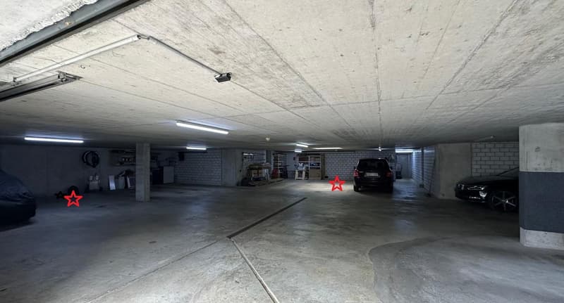 Zwei Einstellhallenplätze in kleiner Tiefgarage in Laupen (2)