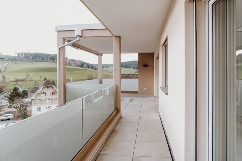 Moderne 4.5-Zimmer-Wohnung mit Landschaftsblick in Grossdietwil (7)