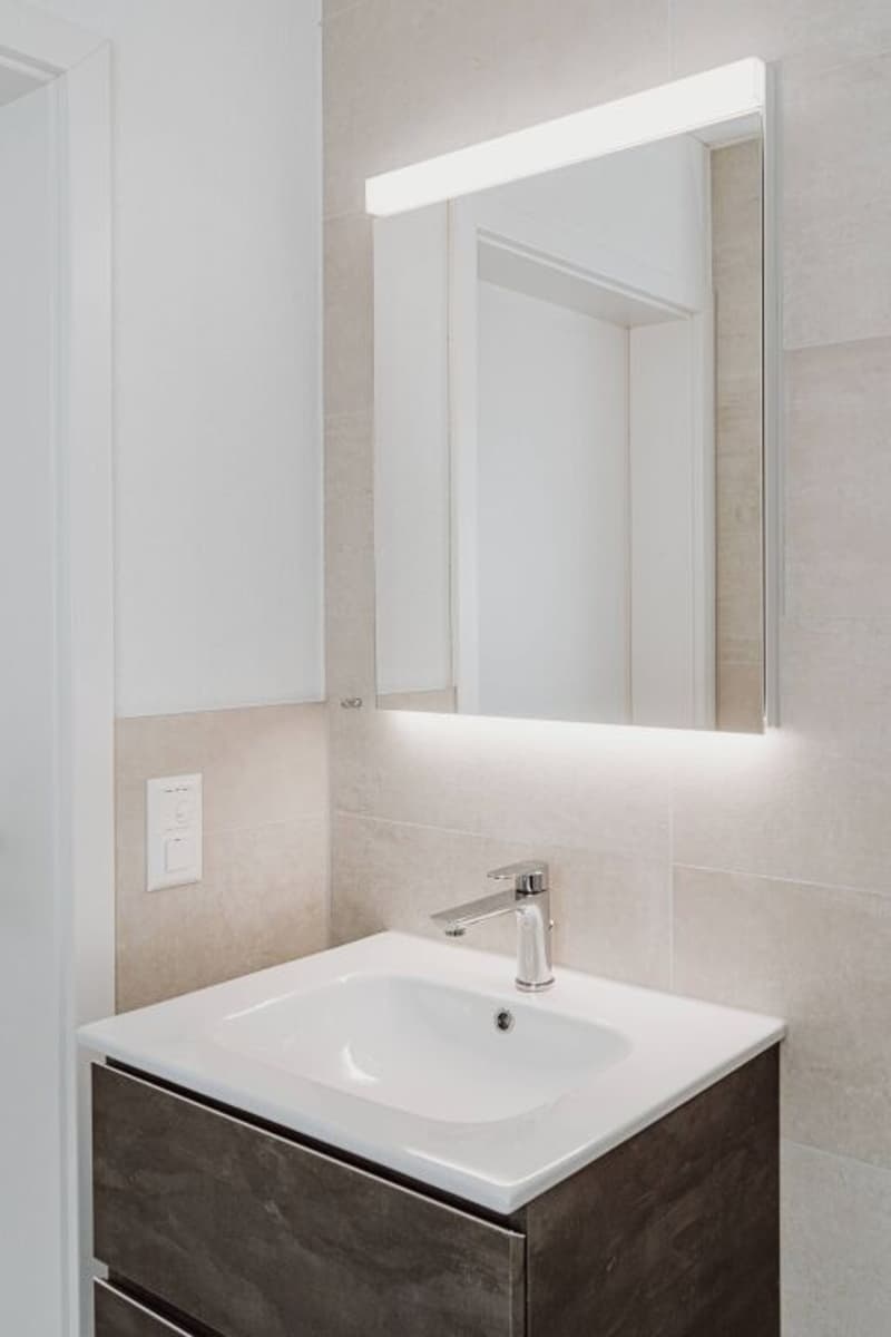 Moderne 4.5-Zimmer-Wohnung mit Landschaftsblick in Grossdietwil (8)