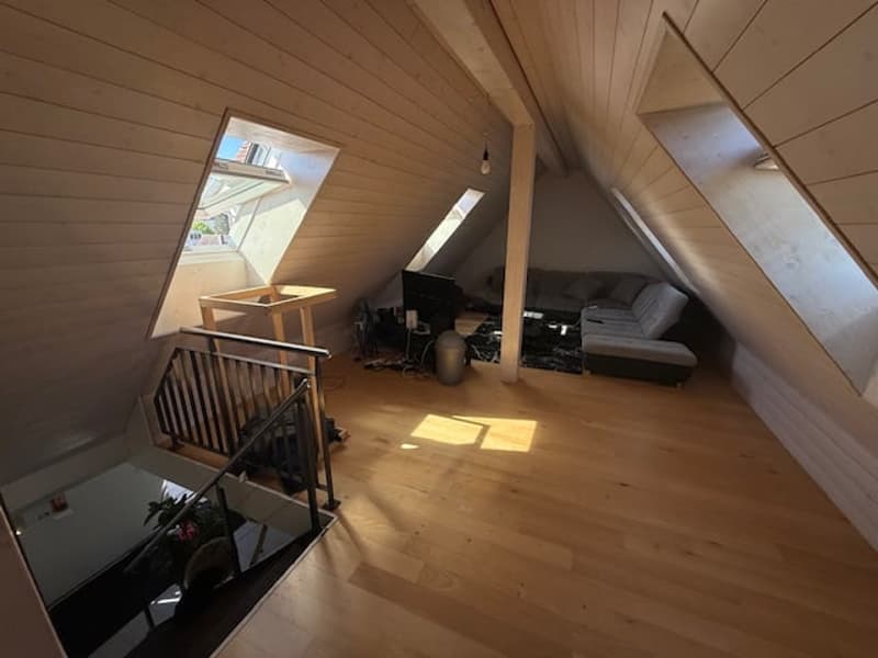 Charmante 4.5-Zimmer-Wohnung in Nidau (6)