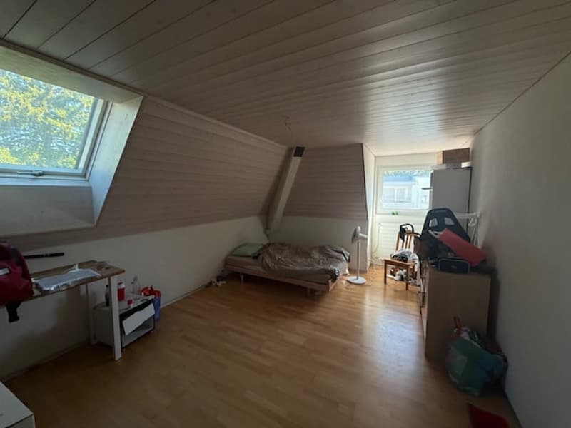 Charmante 4.5-Zimmer-Wohnung in Nidau (8)