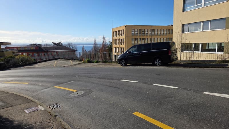 Places de parc à louer à proximité de la gare de Neuchâtel-Serrières (2)