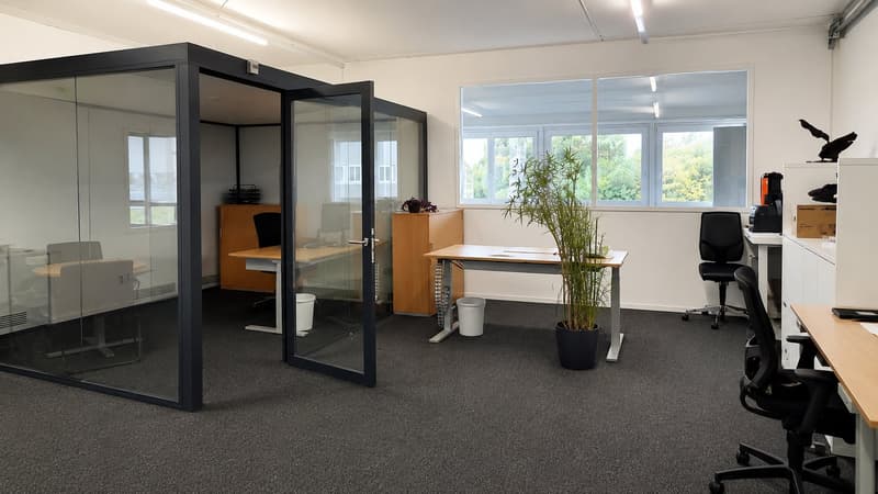 Attraktive und helle Bürofläche im 4. OG im WeberPark in Brügg (4)