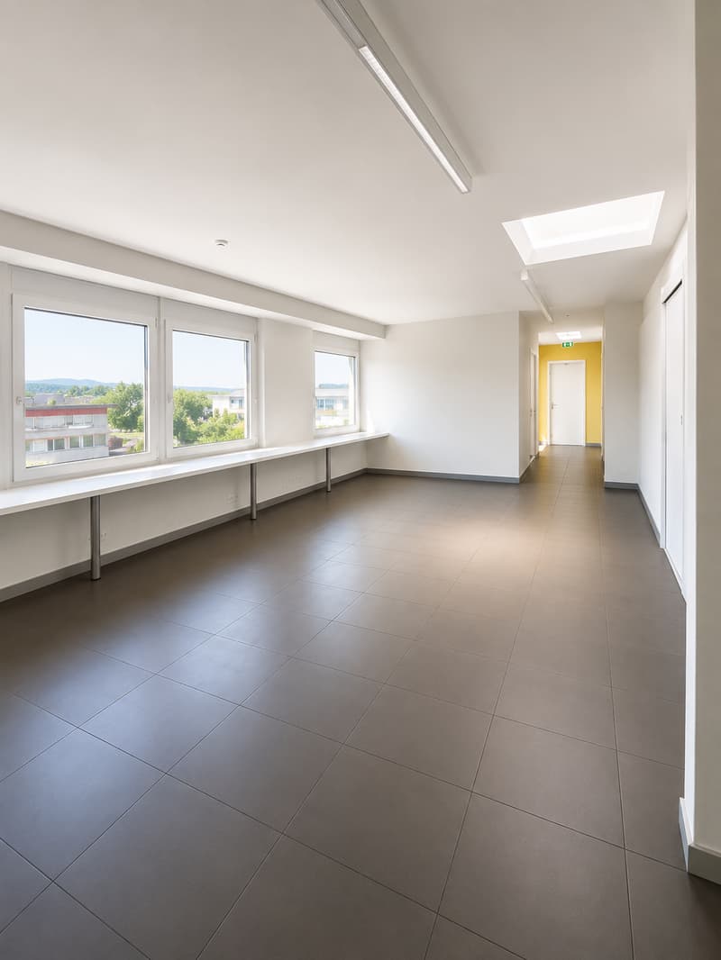 Moderne Büroräume an der Werkstrasse in Lyss (2)