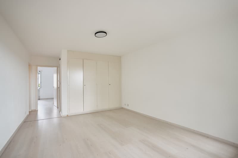 Immeuble de rendement de 6 appartements avec vue - 4.3% net (7)