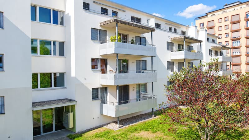Spacieux appartement de 4.5 pièces à Bienne – Vue agréable et accessibilité optimale (11)