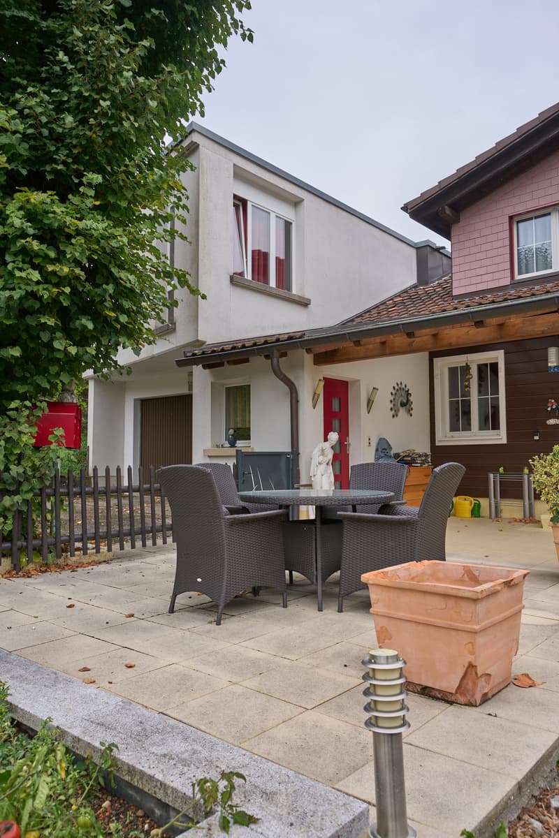 Magnifique appartement en attique de 5.5 pièces à La Heutte (4)