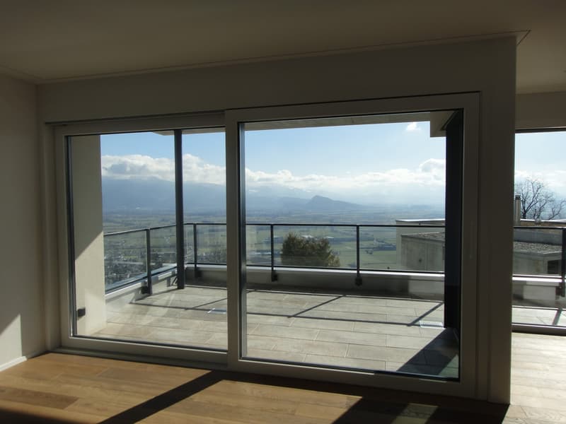 Helle 3.5-Zimmer-Wohnung mit Panoramablick in Reute (5)