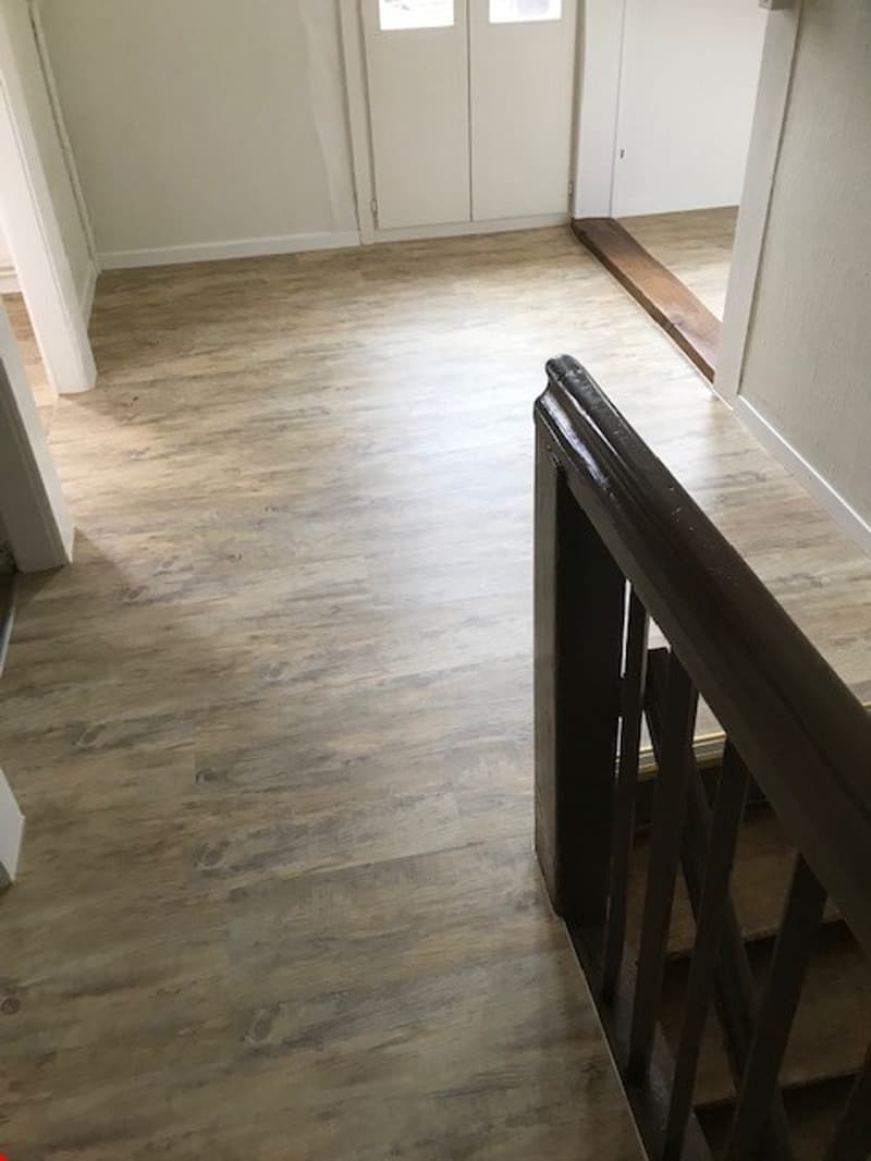Charmante 4.5-Zimmer-Wohnung im Altbau mit Balkon (8)