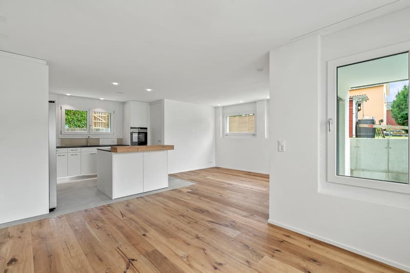 Exklusiv & ruhig: Moderne 4.5-Zimmer-Wohnungim Herzen von Sursee (4)