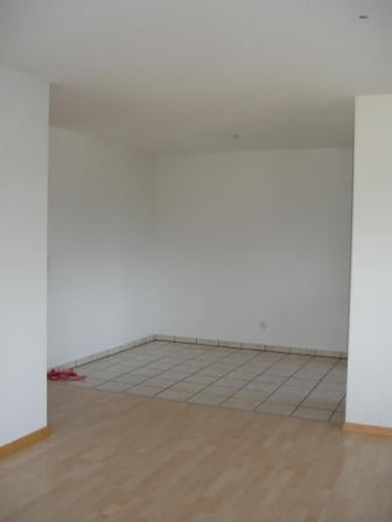 Helle 4.5-Zimmer-Wohnung mit Balkon in Reitnau (6)