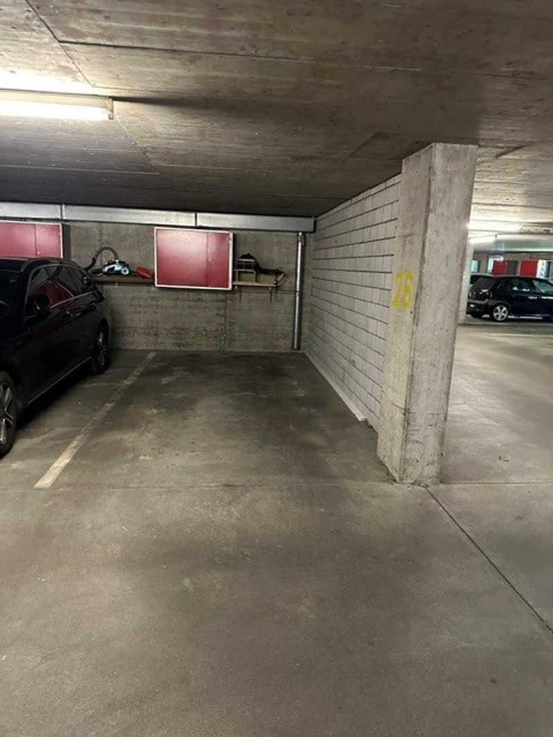 1 Tiefgaragenplatz