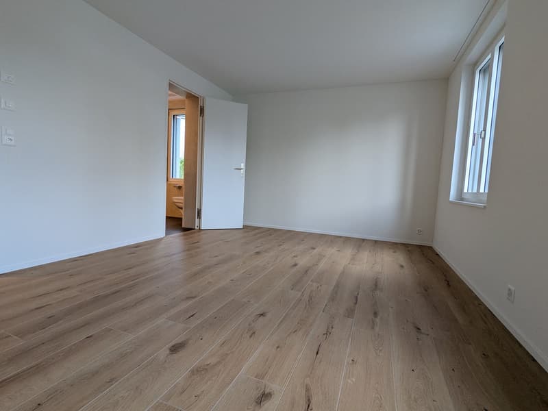 Moderne 3.5-Zimmer-Neubau-Wohnung in Bünzen (8)