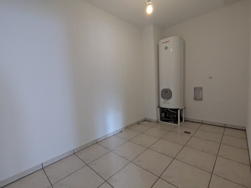 Geräumige 4.5-Zimmer-Wohnung im Erdgeschoss mit zwei Wintergärten (19)