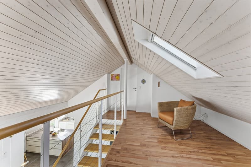 Helle 4.5-Zimmer-Maisonette-Wohnung mit grosszügigem Balkon (10)