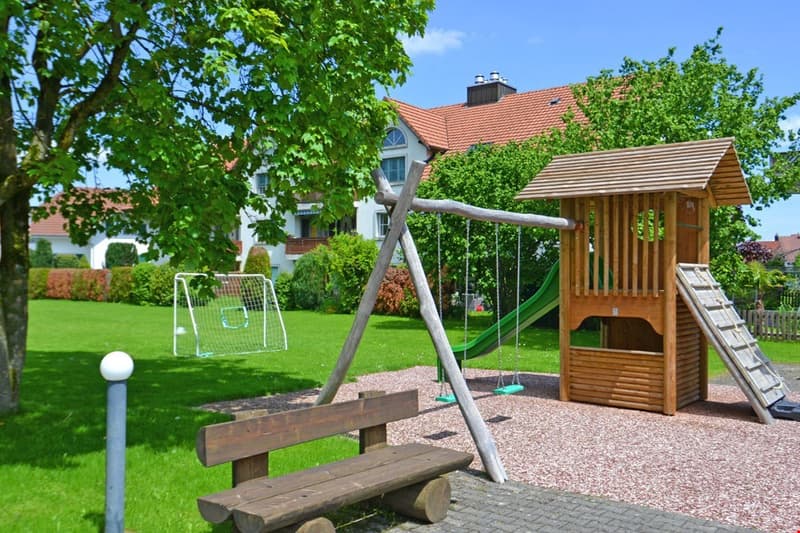 Helle 4.5-Zimmer-Wohnung mit Balkon und Cheminée in Boswil (3)