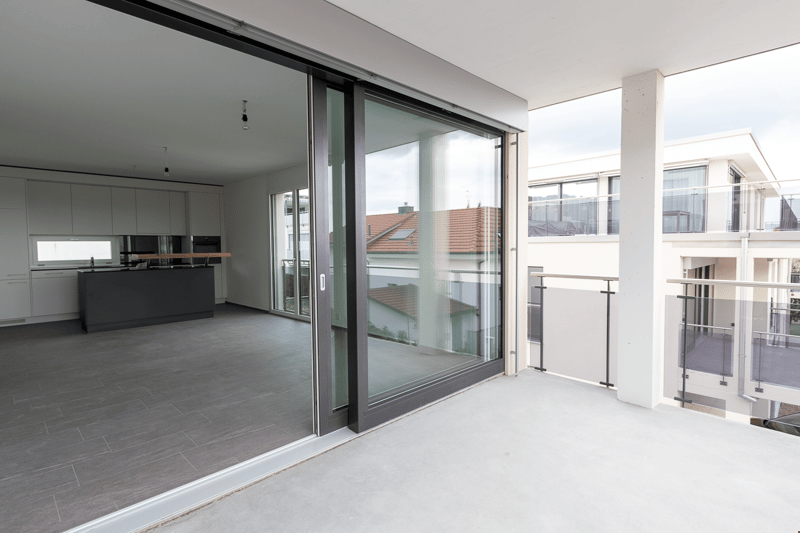 Moderne Wohnung mit Eigentumsstandard, Alpensicht und sonnigem Balkon in Boswil (12)