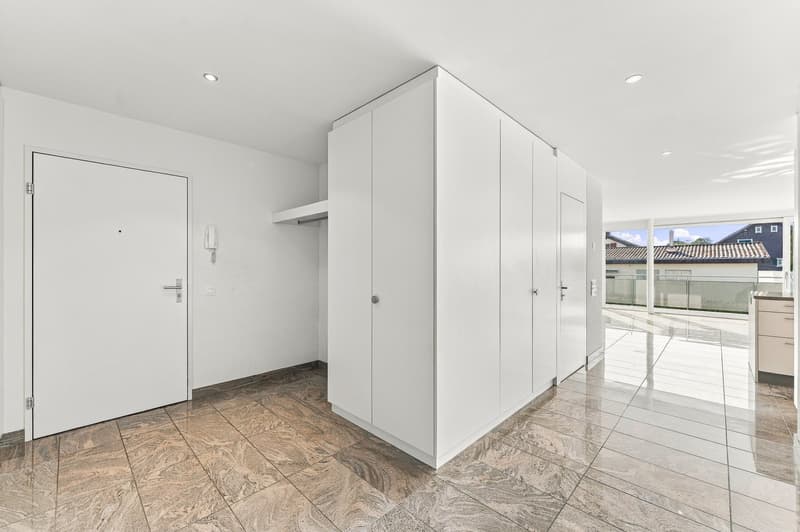 Helle 5.5-Zimmer-Wohnung mit grossem Balkon in Muri AG (15)