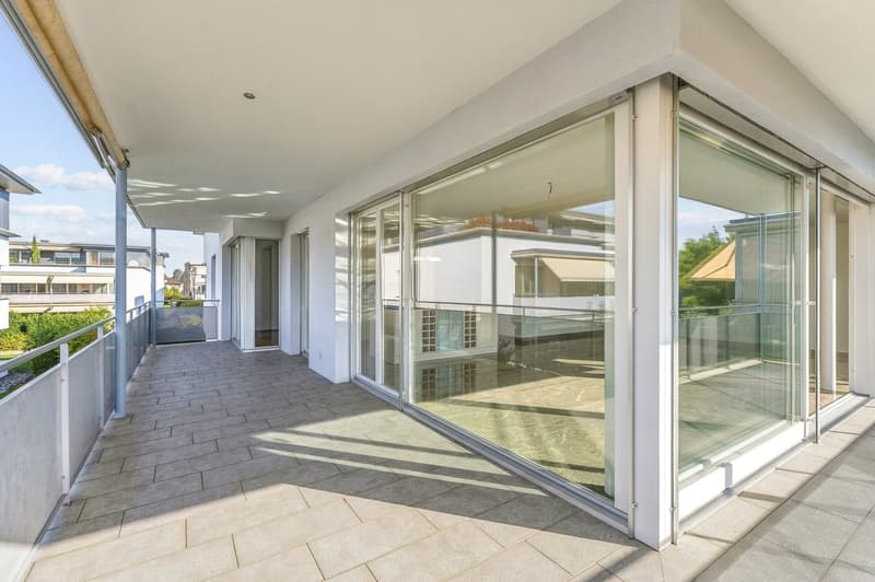 Helle 5.5-Zimmer-Wohnung mit grossem Balkon in Muri AG (6)