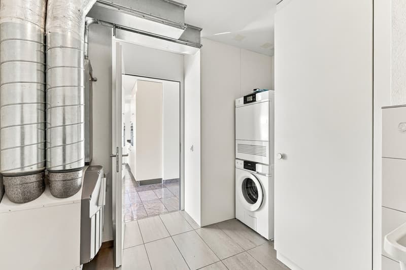 Helle 5.5-Zimmer-Wohnung mit grossem Balkon in Muri AG (17)