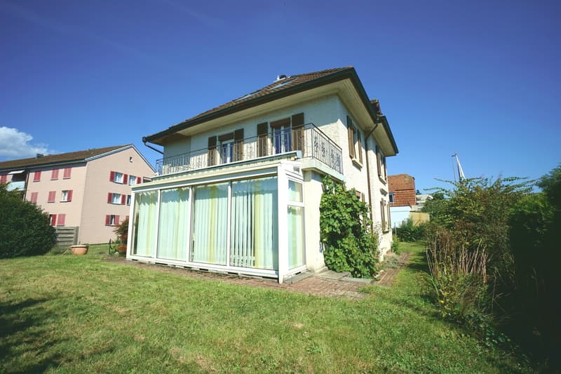 Ampia casa unifamiliare di 6.5 locali in una posizione attraente con riserva di terreno edificabile (2)