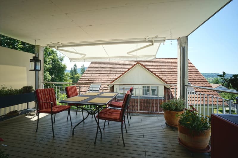 Appartement-maisonnette de 4,5 pièces entretenu dans une commune attrayante et avantageuse sur le plan fiscal (6)