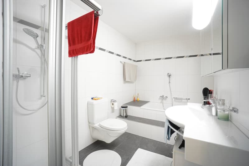 Appartement-maisonnette de 4,5 pièces entretenu dans une commune attrayante et avantageuse sur le plan fiscal (12)