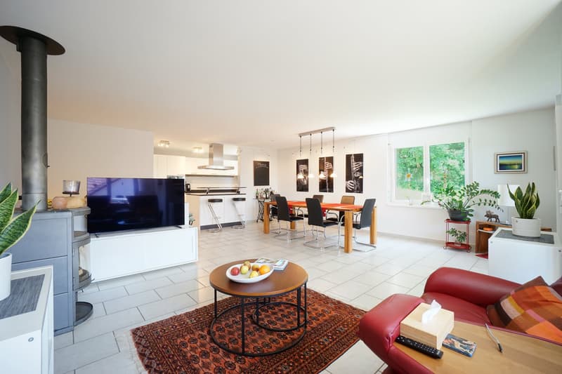 Appartement-maisonnette de 4,5 pièces entretenu dans une commune attrayante et avantageuse sur le plan fiscal (3)