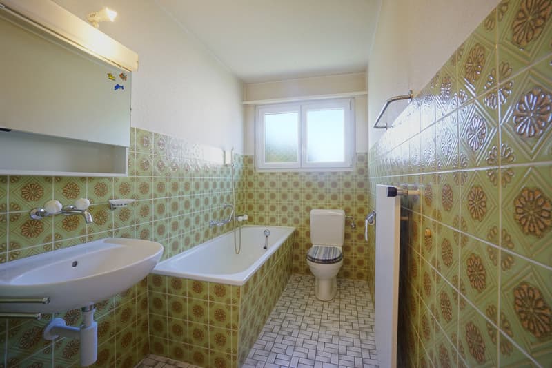 Gemütliches 6.5-Zimmer-Einfamilienhaus an sonniger Lage mit Aus- und Umbaupotenzial (7)