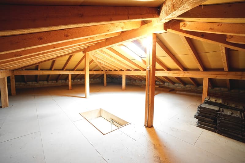 Freistehendes 5.5-Zimmer Einfamilienhaus mit vielseitigem Um- und Ausbaupotenzial (23)