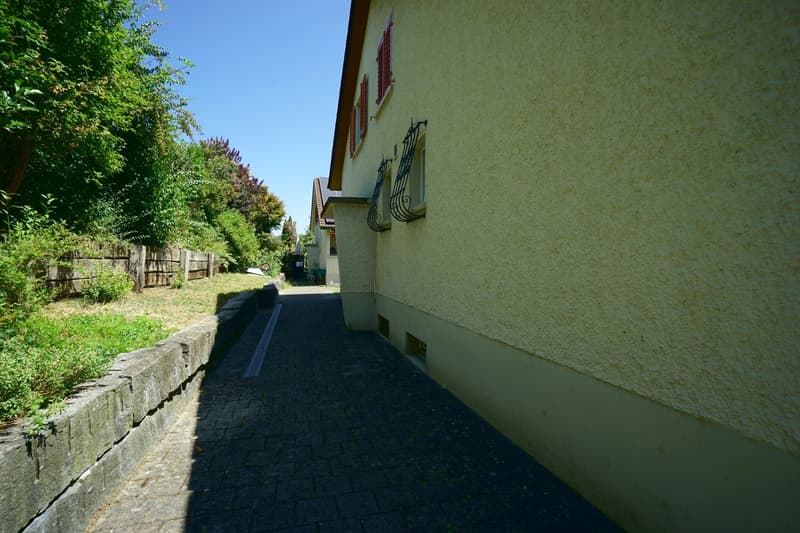 Freistehendes 6-Zimmer-Einfamilienhaus in familienfreundlichem Quartier, an sonniger Lage (5)