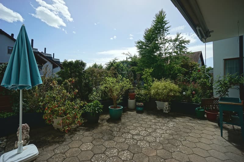 Naturnahe 4.5-Zimmer-Gartenwohnung mit eigenem Gartenanteil an ruhiger Wohnlage (12)