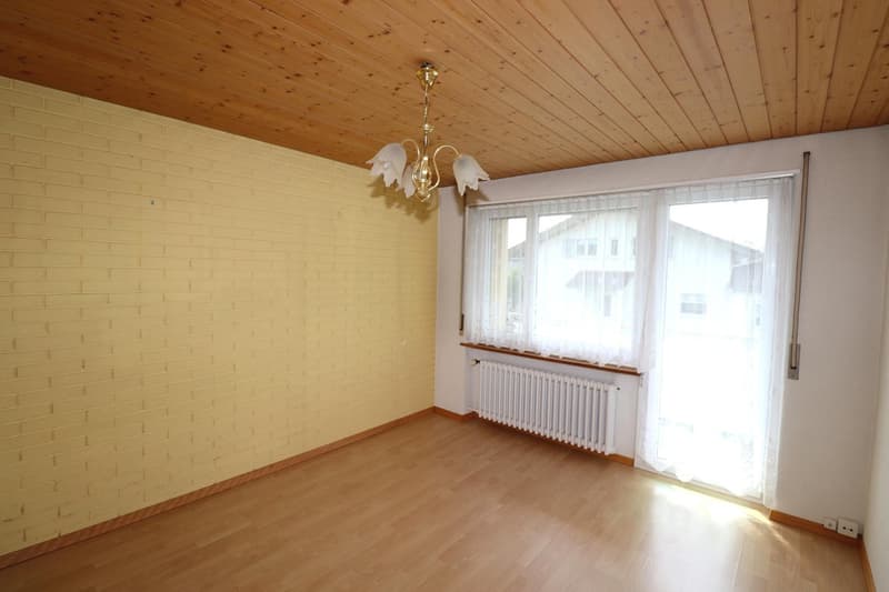 Charmantes 4.5-Zimmer-Einfamilienhaus in Lengnau – sofort verfügbar! (6)
