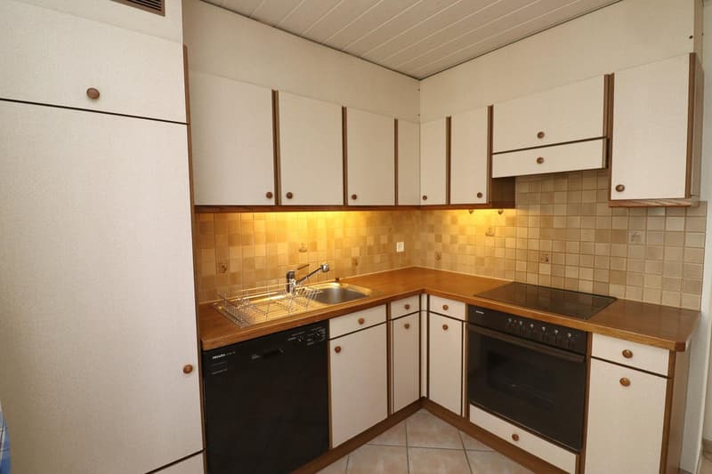 Charmantes 4.5-Zimmer-Einfamilienhaus in Lengnau – sofort verfügbar! (5)