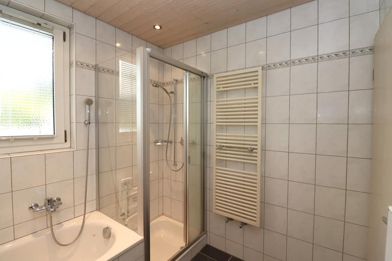 Freistehendes 4.5-Zimmer-Einfamilienhaus in ruhigem Wohnquartier (12)