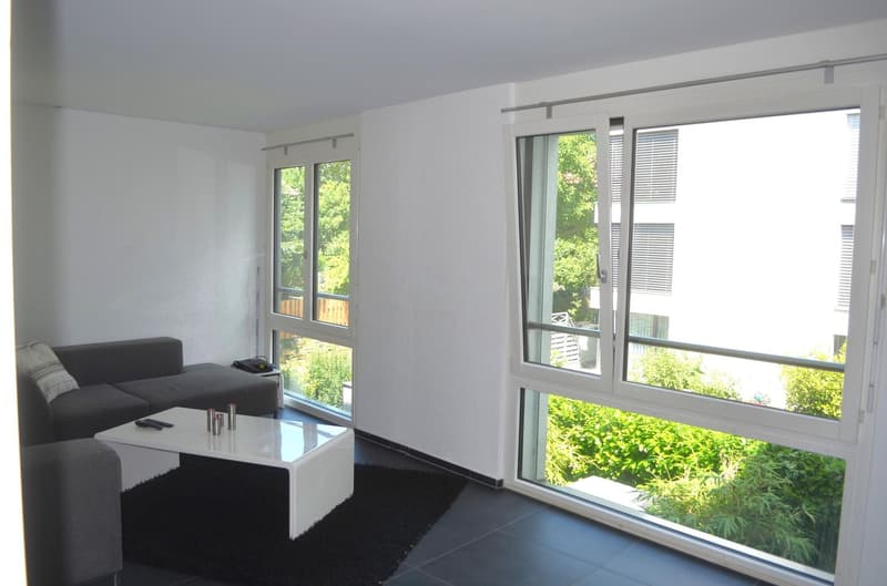Moderne, lichtdurchflutete 3.5-Zimmer-Loft-Wohnung mit grosszügigem Balkon in Ostermundigen (2)