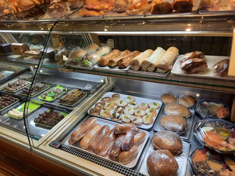 Boulangerie avec Laboratoire, Tea-Room et Terrasse | homegate.ch