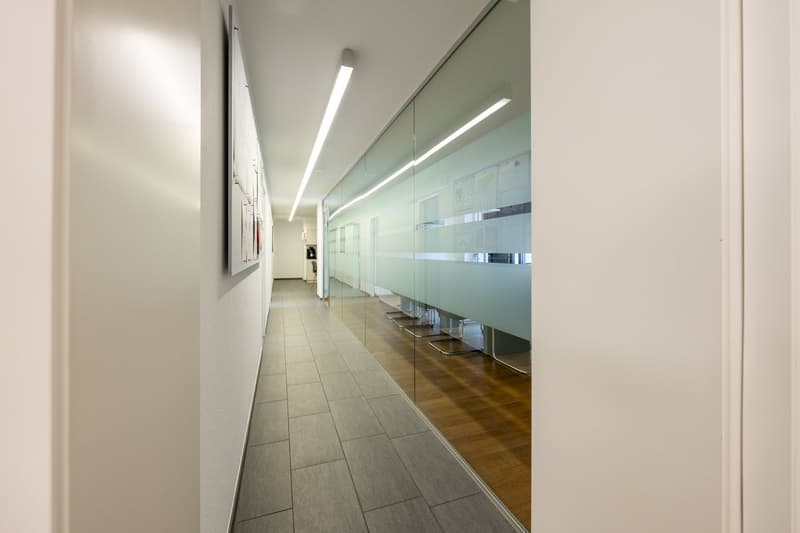 Geräumiges 7-Zimmer-Büro im 2. OG in Visp – ab November 2026 zu vermieten (7)